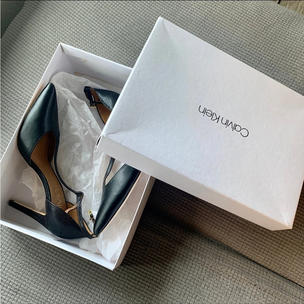 Calvin Klein Brandy T-Strap Leather Stiletto - Picture 7 of 10